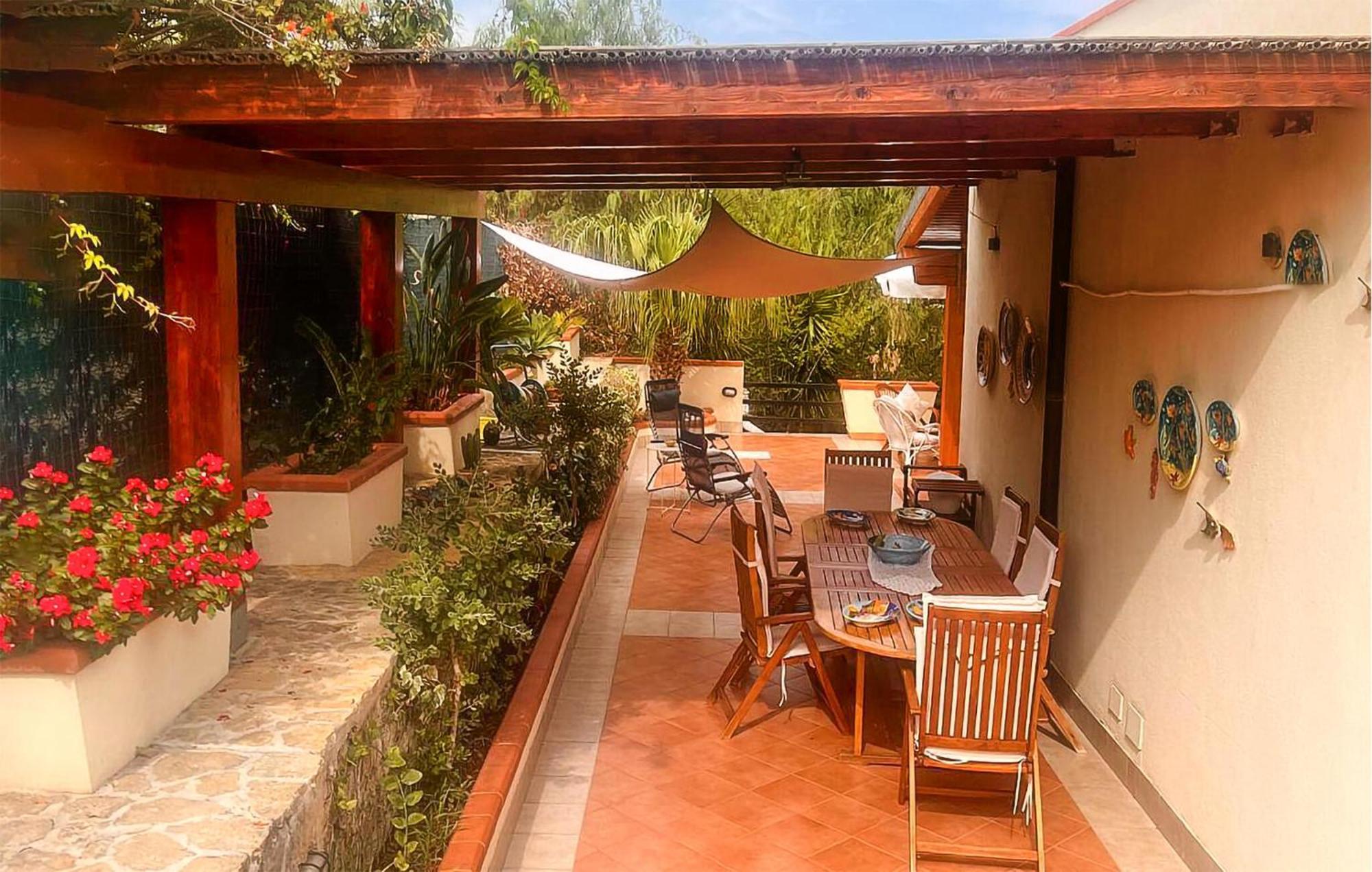 Villa Curreri Porto Palo Exterior photo